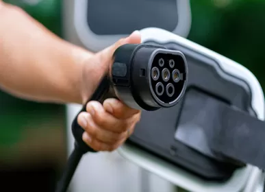 Domande che devi conoscere su J1772 e connettori J1772 per la ricarica dei veicoli elettrici